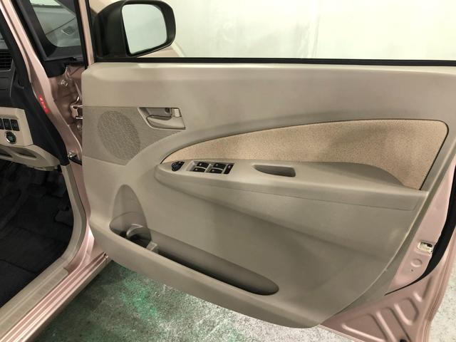 ムーヴＸ　車検整備付／走行５５６６８キロ／ＣＤチューナー／マット１年保証距離無制限　走行距離５５６６８キロ　ＣＤチューナー　純正カーペットマット　助手席エアバッグ　アイドリングストップ　プッシュボタンスタート　電動格納式ドアミラー　オートエアコン　キーフリー（埼玉県）の中古車