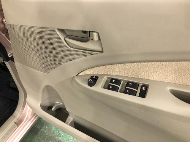 ムーヴＸ　車検整備付／走行５５６６８キロ／ＣＤチューナー／マット１年保証距離無制限　走行距離５５６６８キロ　ＣＤチューナー　純正カーペットマット　助手席エアバッグ　アイドリングストップ　プッシュボタンスタート　電動格納式ドアミラー　オートエアコン　キーフリー（埼玉県）の中古車