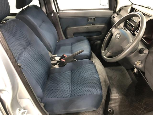ハイゼットカーゴクルーズ　雹害／車検整備付／走行７２０６８キロ／純正マット１年保証距離無制限　走行距離７２０６８キロ　純正ＣＤチューナー　純正フロアマット　助手席エアバッグ　両側スライドドア　電動格納式ドアミラー（埼玉県）の中古車
