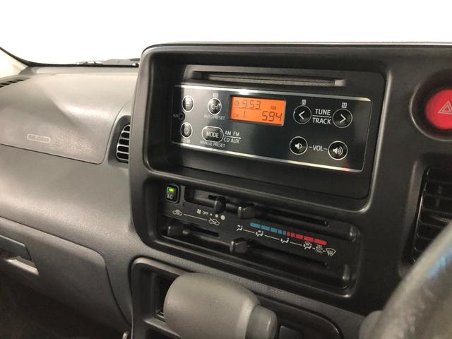 ハイゼットカーゴクルーズ　雹害／車検整備付／走行７２０６８キロ／純正マット１年保証距離無制限　走行距離７２０６８キロ　純正ＣＤチューナー　純正フロアマット　助手席エアバッグ　両側スライドドア　電動格納式ドアミラー（埼玉県）の中古車