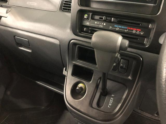 ハイゼットカーゴクルーズ　雹害／車検整備付／走行７２０６８キロ／純正マット１年保証距離無制限　走行距離７２０６８キロ　純正ＣＤチューナー　純正フロアマット　助手席エアバッグ　両側スライドドア　電動格納式ドアミラー（埼玉県）の中古車