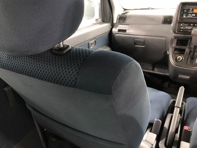 ハイゼットカーゴクルーズ　雹害／車検整備付／走行７２０６８キロ／純正マット１年保証距離無制限　走行距離７２０６８キロ　純正ＣＤチューナー　純正フロアマット　助手席エアバッグ　両側スライドドア　電動格納式ドアミラー（埼玉県）の中古車