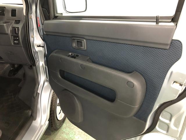 ハイゼットカーゴクルーズ　雹害／車検整備付／走行７２０６８キロ／純正マット１年保証距離無制限　走行距離７２０６８キロ　純正ＣＤチューナー　純正フロアマット　助手席エアバッグ　両側スライドドア　電動格納式ドアミラー（埼玉県）の中古車