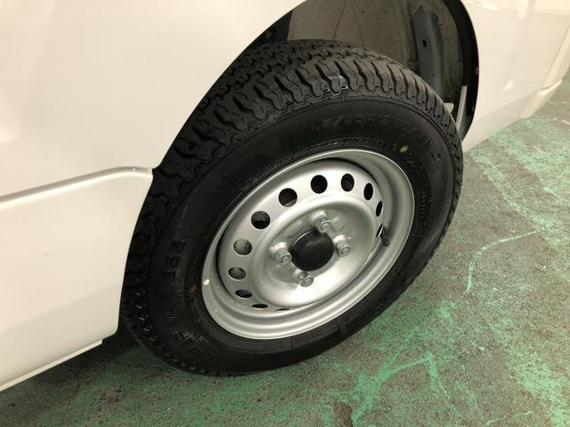 ハイゼットトラックスタンダード　農用スペシャル　４ＷＤ／走行９８８キロ／ラジオ１年保証距離無制限　走行距離９８８キロ　４ＷＤ　ＦＭＡＭラジオ　純正フロアマット　助手席エアバッグ　クリアランスソナー　アイドリングストップ　マニュアルエアコン（埼玉県）の中古車