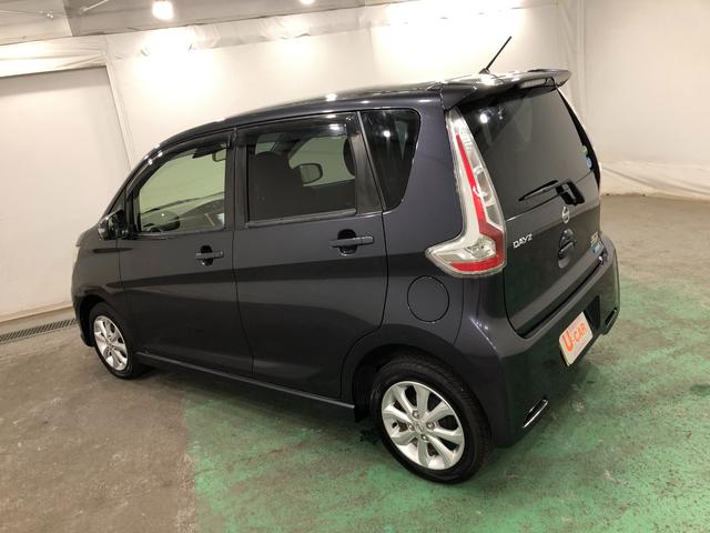 デイズハイウェイスター　Ｘ　雹害／車検整備付／走行１１７０８キロ１年保証距離無制限　走行距離１１７０８キロ　フルセグナビ　アラウンドビューモニター　ブルートゥース　純正マット　オートライト　ＨＩＤヘッドランプ　アイドリングストップ　電動格納式ドアミラー　キーフリー（埼玉県）の中古車