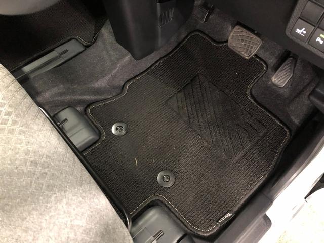 タントＸ　雹害／走行２９３６キロ／純正フルセグナビ／片側電動ドア１年保証距離無制限　走行２９３６キロ　純正フルセグナビ　ブルートゥース　マット　サイドエアバッグ　ＬＥＤヘッドランプ　アイドリングストップ　シートヒーター　片側電動スライドドア　オート格納式ドアミラー（埼玉県）の中古車