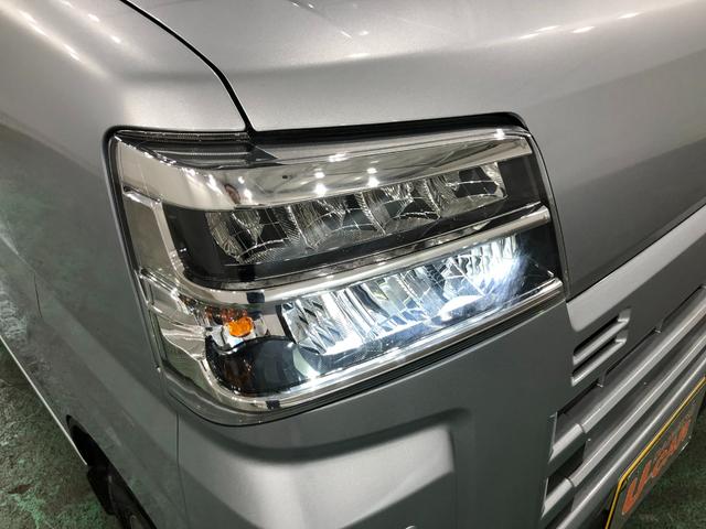 ハイゼットカーゴＤＸ　走行１０５３キロ／ディスプレイオーディオ／バックカメラ１年保証距離無制限　走行距離１０５３キロ　ディスプレイオーディオ　バックカメラ　ブルートゥース　純正フロアマット　クリアランスソナー　ＬＥＤヘッドランプ　アイドリングストップ　両側スライドドア（埼玉県）の中古車