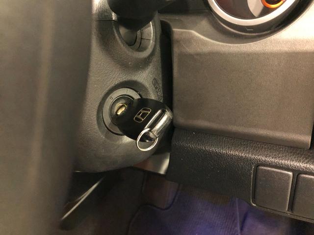 クロスロードHIDエディション 走行82052キロ/ナビ/バックカメラ一年保証・走行距離無制限 走行82052キロ フルセグナビ ブルートゥース バックカメラ DVD 助手席エアバック 純正カーペットマット オートライト HIDヘッドライト(埼玉県)の中古車