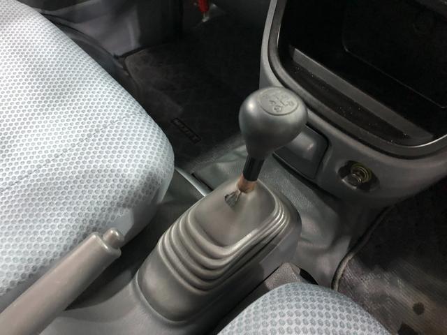 ハイゼットトラックジャンボ　５速ＭＴ／４ＷＤ／車検整備付／走行１４５１２７キロ１年保証距離無制限　走行距離１４５１２７キロ　車検整備付　５速ＭＴ　４ＷＤ　カーペットマット　マニュアルエアコン　メンテナンスノート　取扱説明書（埼玉県）の中古車