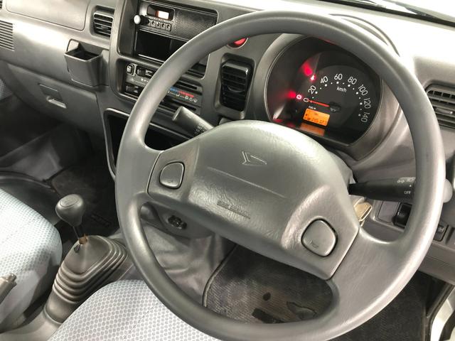 ハイゼットトラックジャンボ　５速ＭＴ／４ＷＤ／車検整備付／走行１４５１２７キロ１年保証距離無制限　走行距離１４５１２７キロ　車検整備付　５速ＭＴ　４ＷＤ　カーペットマット　マニュアルエアコン　メンテナンスノート　取扱説明書（埼玉県）の中古車