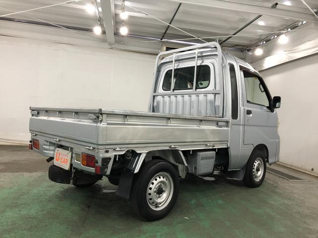 ハイゼットトラックジャンボ　５速ＭＴ／４ＷＤ／車検整備付／走行１４５１２７キロ１年保証距離無制限　走行距離１４５１２７キロ　車検整備付　５速ＭＴ　４ＷＤ　カーペットマット　マニュアルエアコン　メンテナンスノート　取扱説明書（埼玉県）の中古車