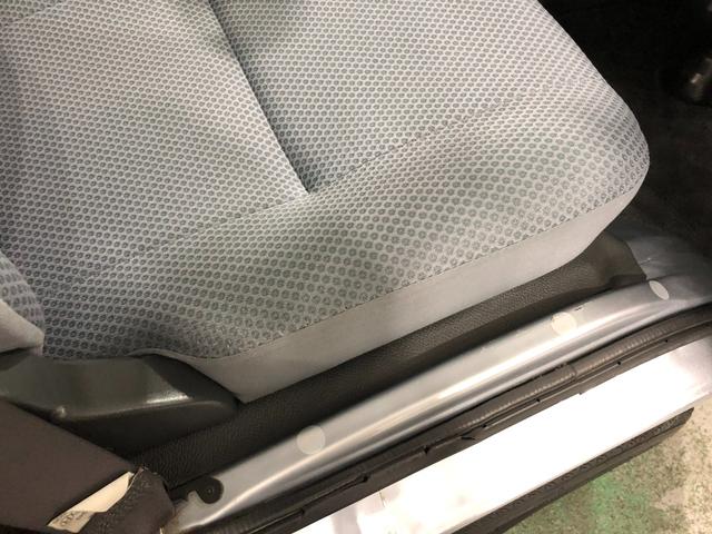 ハイゼットトラックジャンボ　５速ＭＴ／４ＷＤ／車検整備付／走行１４５１２７キロ１年保証距離無制限　走行距離１４５１２７キロ　車検整備付　５速ＭＴ　４ＷＤ　カーペットマット　マニュアルエアコン　メンテナンスノート　取扱説明書（埼玉県）の中古車