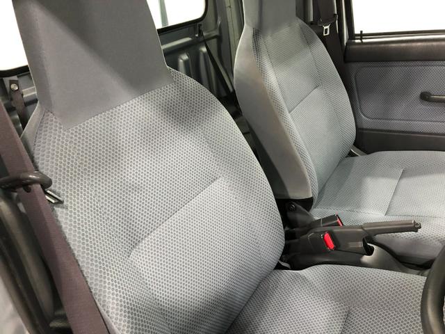 ハイゼットトラックジャンボ　５速ＭＴ／４ＷＤ／車検整備付／走行１４５１２７キロ１年保証距離無制限　走行距離１４５１２７キロ　車検整備付　５速ＭＴ　４ＷＤ　カーペットマット　マニュアルエアコン　メンテナンスノート　取扱説明書（埼玉県）の中古車