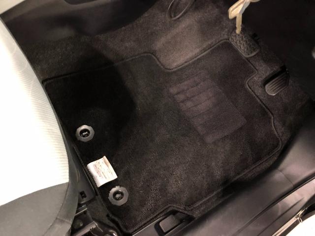 アクアＳ　走行７３８１４キロ／ワンセグナビ／ブルートゥース１年保証距離無制限　走行距離７３８１４キロ　ワンセグナビ　ブルートゥース　純正マット　助手席エアバッグ　電動格納式ドアミラー　キーレスエントリー（埼玉県）の中古車
