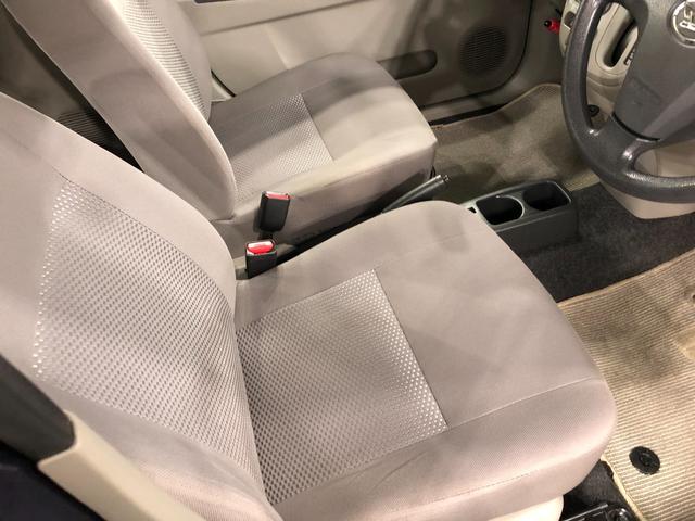 ミライースＬ　走行７７７６０キロ／ナビ／キーレス一年保証・走行距離無制限　走行７７７６０キロ　純正カーペットマット　助手席エアバック　ワンセグナビ　ＤＶＤ　アイドリングストップ　キーレス　ホイールキャップ（埼玉県）の中古車