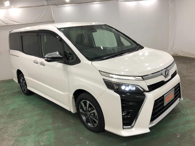 ヴォクシーＺＳ　煌II　走行５７０９８キロ／ナビ／後席モニター／４ＷＤ一年保証・走行距離無制限　走行５７０９８キロ　助手席エアバック　ＥＴＣ　純正カーペットマット　フルセグナビ　ブルートゥース　後席モニター　オートマチックハイビーム　オートライト　ＬＥＤヘッドライト（埼玉県）の中古車