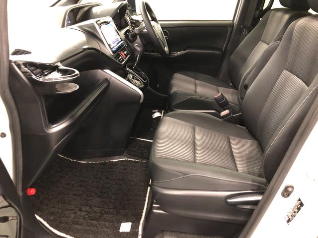 ヴォクシーＺＳ　煌II　走行５７０９８キロ／ナビ／後席モニター／４ＷＤ一年保証・走行距離無制限　走行５７０９８キロ　助手席エアバック　ＥＴＣ　純正カーペットマット　フルセグナビ　ブルートゥース　後席モニター　オートマチックハイビーム　オートライト　ＬＥＤヘッドライト（埼玉県）の中古車