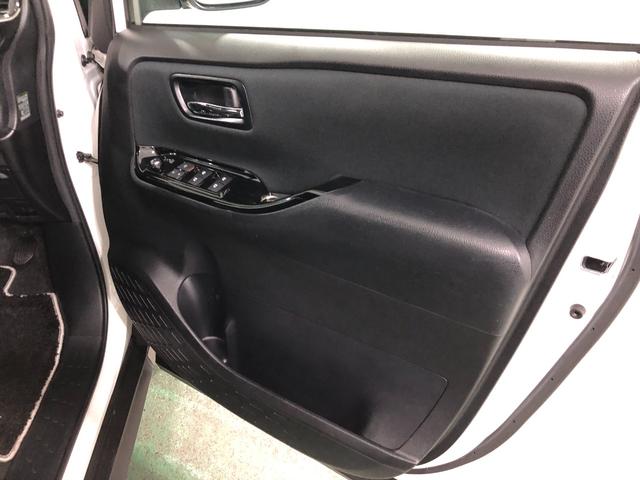 ヴォクシーＺＳ　煌II　走行５７０９８キロ／ナビ／後席モニター／４ＷＤ一年保証・走行距離無制限　走行５７０９８キロ　助手席エアバック　ＥＴＣ　純正カーペットマット　フルセグナビ　ブルートゥース　後席モニター　オートマチックハイビーム　オートライト　ＬＥＤヘッドライト（埼玉県）の中古車
