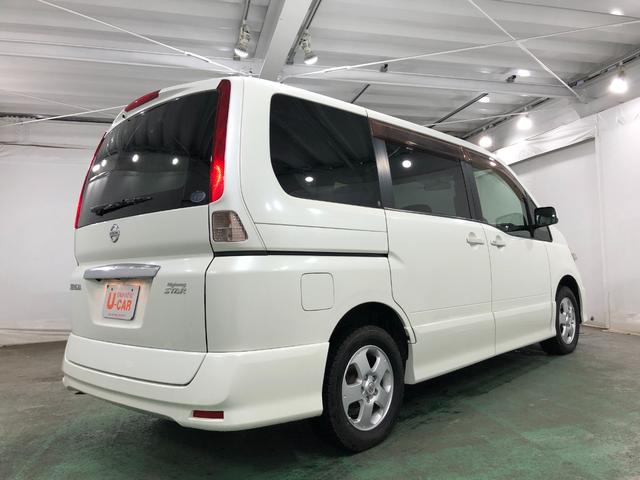 セレナハイウェイスター　走行４３９４３キロ／車検整備付／ナビ一年保証・走行距離無制限　走行４３９４３キロ　助手席エアバック　ＥＴＣ　純正カーペットマット　ワンセグナビ　ＤＶＤ　オートライト　ＨＩＤヘッドライト　両側電動スライドドア（埼玉県）の中古車