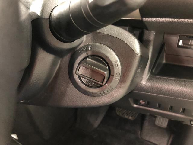 セレナハイウェイスター　走行４３９４３キロ／車検整備付／ナビ一年保証・走行距離無制限　走行４３９４３キロ　助手席エアバック　ＥＴＣ　純正カーペットマット　ワンセグナビ　ＤＶＤ　オートライト　ＨＩＤヘッドライト　両側電動スライドドア（埼玉県）の中古車