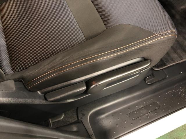 セレナハイウェイスター　走行４３９４３キロ／車検整備付／ナビ一年保証・走行距離無制限　走行４３９４３キロ　助手席エアバック　ＥＴＣ　純正カーペットマット　ワンセグナビ　ＤＶＤ　オートライト　ＨＩＤヘッドライト　両側電動スライドドア（埼玉県）の中古車