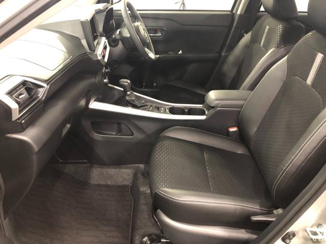 ロッキープレミアムＧ　走行５３２７キロ／ＬＥＤヘッドランプ／マット１年保証距離無制限　走行距離５３２７キロ　ＵＳＢソケット　純正マット　サイドエアバッグ　ＬＥＤヘッドランプ　アイドリングストップ　シートヒーター　オート格納式ドアミラー　プッシュボタンスタート（埼玉県）の中古車
