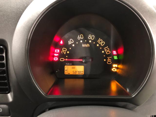 ハイゼットトラックスペシャル　農用パック　走行５８７８０キロ／車検整備付一年保証・走行距離無制限　走行５８７８０キロ　４ＷＤ　ＭＴ　純正カーペットマット　ＡＭＦＭラジオ　作業用ライト　ゴムプロテクター（埼玉県）の中古車