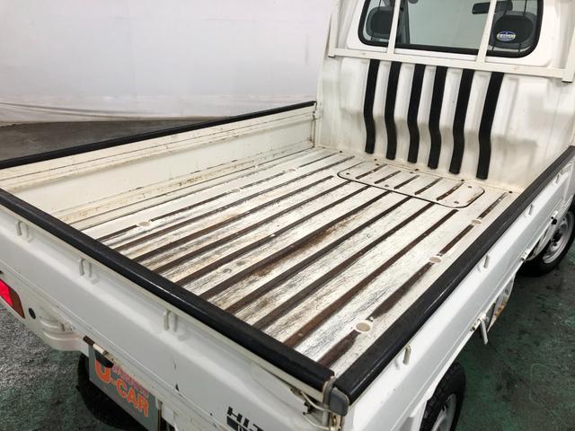 ハイゼットトラックスペシャル　農用パック　走行５８７８０キロ／車検整備付一年保証・走行距離無制限　走行５８７８０キロ　４ＷＤ　ＭＴ　純正カーペットマット　ＡＭＦＭラジオ　作業用ライト　ゴムプロテクター（埼玉県）の中古車