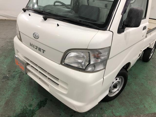 ハイゼットトラックスペシャル　農用パック　走行５８７８０キロ／車検整備付一年保証・走行距離無制限　走行５８７８０キロ　４ＷＤ　ＭＴ　純正カーペットマット　ＡＭＦＭラジオ　作業用ライト　ゴムプロテクター（埼玉県）の中古車