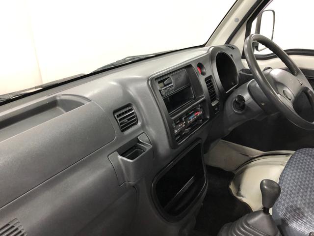 ハイゼットトラックスペシャル　農用パック　走行５８７８０キロ／車検整備付一年保証・走行距離無制限　走行５８７８０キロ　４ＷＤ　ＭＴ　純正カーペットマット　ＡＭＦＭラジオ　作業用ライト　ゴムプロテクター（埼玉県）の中古車