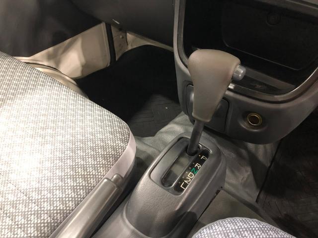 ハイゼットトラックエアコン・パワステ　スペシャル　４ＷＤ／走行７６２８９キロ１年保証距離無制限　走行距離７６２８９キロ　４ＷＤ　ＦＭＡＭラジオ　純正フロアマット　マニュアルエアコン（埼玉県）の中古車