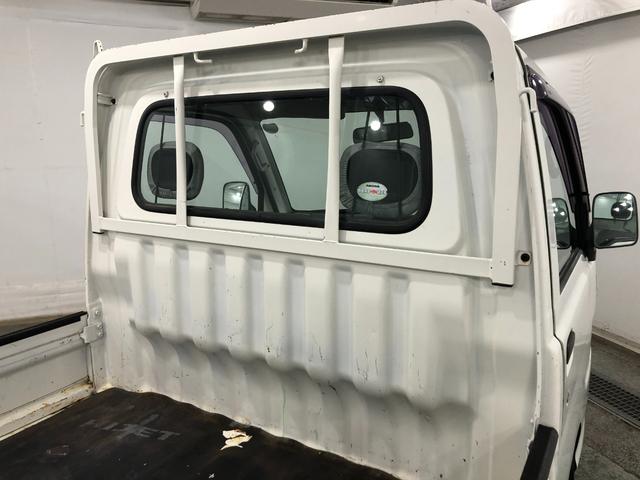 ハイゼットトラックエアコン・パワステ　スペシャル　４ＷＤ／走行７６２８９キロ１年保証距離無制限　走行距離７６２８９キロ　４ＷＤ　ＦＭＡＭラジオ　純正フロアマット　マニュアルエアコン（埼玉県）の中古車