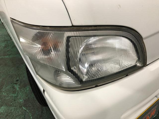 ハイゼットトラックエアコン・パワステ　スペシャル　４ＷＤ／走行７６２８９キロ１年保証距離無制限　走行距離７６２８９キロ　４ＷＤ　ＦＭＡＭラジオ　純正フロアマット　マニュアルエアコン（埼玉県）の中古車