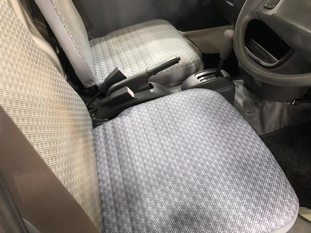 ハイゼットトラックエアコン・パワステ　スペシャル　４ＷＤ／走行７６２８９キロ１年保証距離無制限　走行距離７６２８９キロ　４ＷＤ　ＦＭＡＭラジオ　純正フロアマット　マニュアルエアコン（埼玉県）の中古車