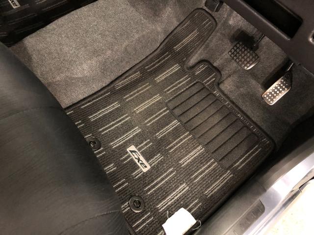 タントエグゼカスタムＸ　走行８３４９４キロ／チューナー／タイヤ４本交換一年保証・走行距離無制限　走行８３４９４キロ　助手席エアバック　純正カーペットマット　ＵＳＢ　ＨＩＤヘッドライト　キーフリー　アルミホイール（埼玉県）の中古車
