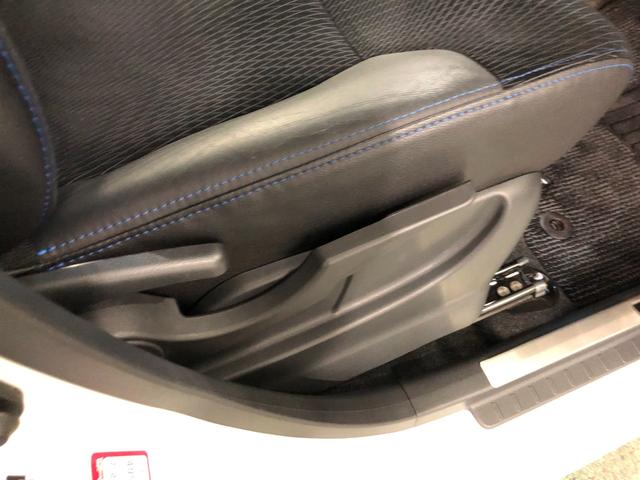 ムーヴカスタムＲＳハイパーＳＡ　走行３６９８１キロ／ナビバックカメ一年保証・走行距離無制限　走行３６９８１キロ　フルセグナビ　ブルートゥース　バックカメラ　ＤＶＤ　オートライト　ＬＥＤヘッドライト　アイドリングストップ　ベンチシート（埼玉県）の中古車