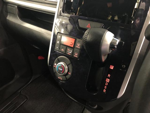 タントカスタムＲＳ　トップエディションＳＡII　車検整備付保証１年間・距離無制限付き　オートライト　プッシュボタンエンジンスタート　ＬＥＤヘッドライト　アイドリングストップ　ベンチシート　純正フロアマット（埼玉県）の中古車