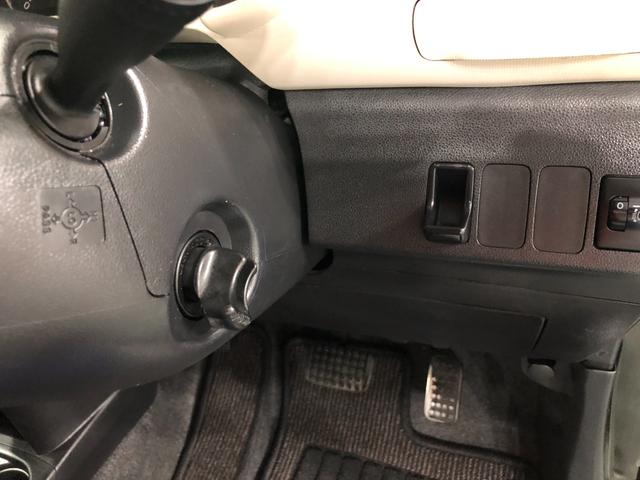 ミラココアココアプラスＸ　走行１０６７６８キロ／車検整備付／タイヤ交換一年保証・走行距離無制限　走行１０６７６８キロ　助手席エアバック　純正カーペットマット　ベンチシート　ホイールキャップ　キーフリー（埼玉県）の中古車