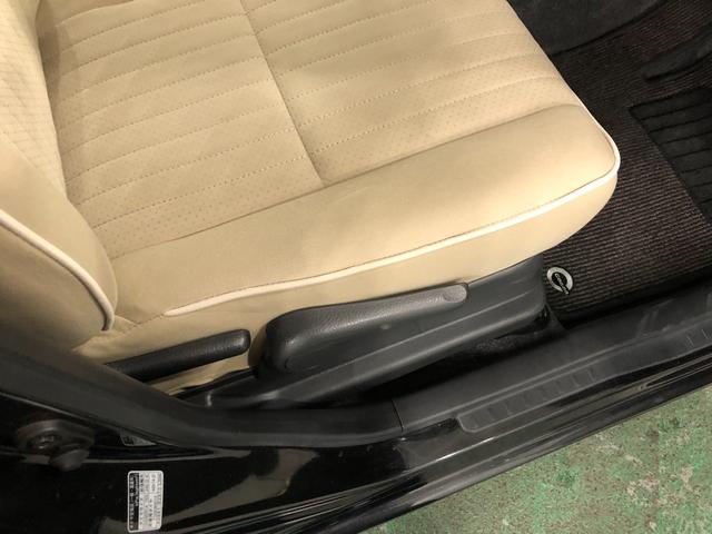 ミラココアココアプラスＸ　走行１０６７６８キロ／車検整備付／タイヤ交換一年保証・走行距離無制限　走行１０６７６８キロ　助手席エアバック　純正カーペットマット　ベンチシート　ホイールキャップ　キーフリー（埼玉県）の中古車