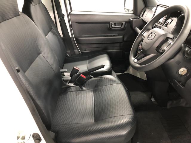 ハイゼットカーゴスペシャル　走行２３４５７キロ／間仕切カーテン／ドラレコ１年保証距離無制限　走行距離２３４５７キロ　ディスプレイオーディオ　ブルートゥース　ドラレコ　純正マット　助手席エアバック　クリアランスソナー　オートライト　アイドリングストップ　両側スライドドア（埼玉県）の中古車