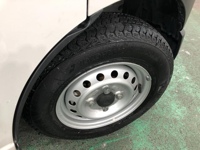 ハイゼットカーゴスペシャル　走行２３４５７キロ／間仕切カーテン／ドラレコ１年保証距離無制限　走行距離２３４５７キロ　ディスプレイオーディオ　ブルートゥース　ドラレコ　純正マット　助手席エアバック　クリアランスソナー　オートライト　アイドリングストップ　両側スライドドア（埼玉県）の中古車