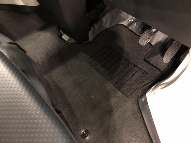 ハイゼットカーゴスペシャル　走行２３４５７キロ／間仕切カーテン／ドラレコ１年保証距離無制限　走行距離２３４５７キロ　ディスプレイオーディオ　ブルートゥース　ドラレコ　純正マット　助手席エアバック　クリアランスソナー　オートライト　アイドリングストップ　両側スライドドア（埼玉県）の中古車