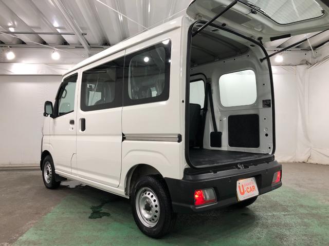ハイゼットカーゴスペシャル　走行２３４５７キロ／間仕切カーテン／ドラレコ１年保証距離無制限　走行距離２３４５７キロ　ディスプレイオーディオ　ブルートゥース　ドラレコ　純正マット　助手席エアバック　クリアランスソナー　オートライト　アイドリングストップ　両側スライドドア（埼玉県）の中古車
