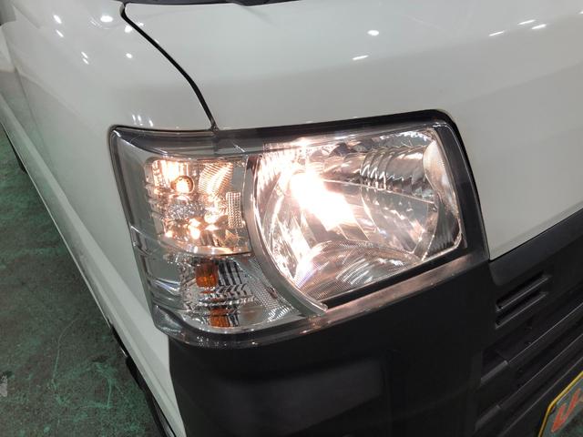 ハイゼットカーゴスペシャル　走行２３４５７キロ／間仕切カーテン／ドラレコ１年保証距離無制限　走行距離２３４５７キロ　ディスプレイオーディオ　ブルートゥース　ドラレコ　純正マット　助手席エアバック　クリアランスソナー　オートライト　アイドリングストップ　両側スライドドア（埼玉県）の中古車