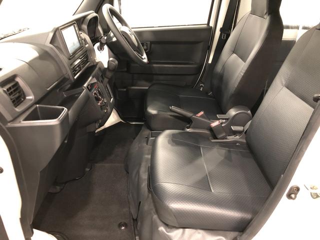 ハイゼットカーゴスペシャル　走行２３４５７キロ／間仕切カーテン／ドラレコ１年保証距離無制限　走行距離２３４５７キロ　ディスプレイオーディオ　ブルートゥース　ドラレコ　純正マット　助手席エアバック　クリアランスソナー　オートライト　アイドリングストップ　両側スライドドア（埼玉県）の中古車
