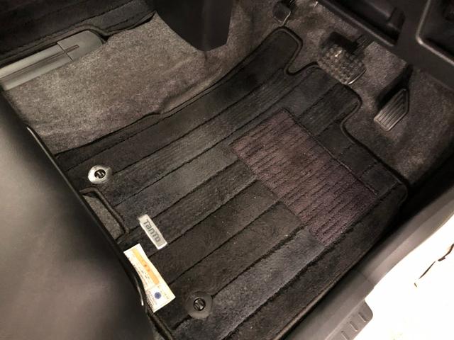 タントカスタムＲＳ　トップエディションＳＡ　４ＷＤ／車検整備付１年保証距離無制限　走行距離８１６９０キロ　フルセグナビ　バックカメラ　ドラレコ　純正マット　ＬＥＤヘッドランプ　アイドリングストップ　両側電動スライドドア　電動格納式ドアミラー　キーフリー（埼玉県）の中古車