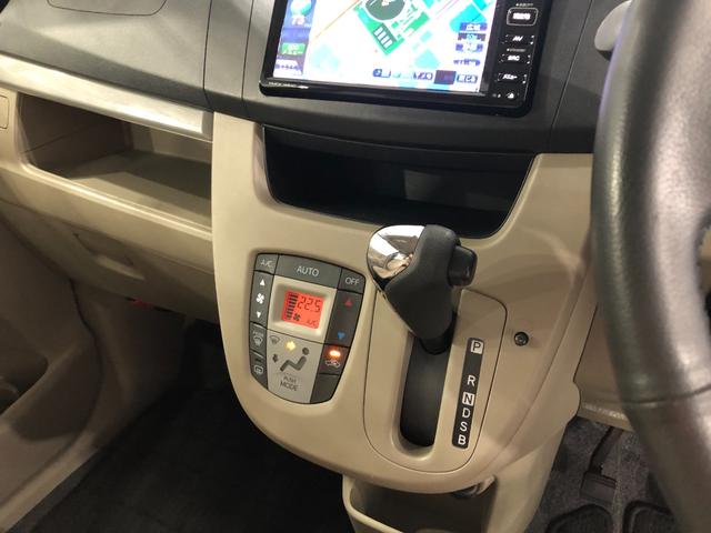 ムーヴＸスマートセレクションＳＡ　走行３２８３９キロ／車検整備付一年保証・走行距離無制限　走行３２８３９キロ　助手席エアバック　純正カーペットマット　ワンセグナビ　バックカメラ　オートライト　アイドリングストップ　ベンチシート（埼玉県）の中古車