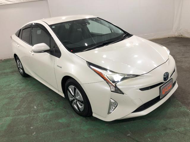 プリウスＡプレミアム　車検整備付／走行３７０７３キロ／フルセグナビ１年保証距離無制限　走行距離３７０７３キロ　フルセグナビ　バックカメラ　ブルートゥース　ドラレコ　純正マット　サイドエアバッグ　ＬＥＤヘッドランプ　シートヒーター　プッシュスタート　キーフリー（埼玉県）の中古車