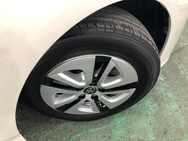 プリウスＡプレミアム　車検整備付／走行３７０７３キロ／フルセグナビ１年保証距離無制限　走行距離３７０７３キロ　フルセグナビ　バックカメラ　ブルートゥース　ドラレコ　純正マット　サイドエアバッグ　ＬＥＤヘッドランプ　シートヒーター　プッシュスタート　キーフリー（埼玉県）の中古車