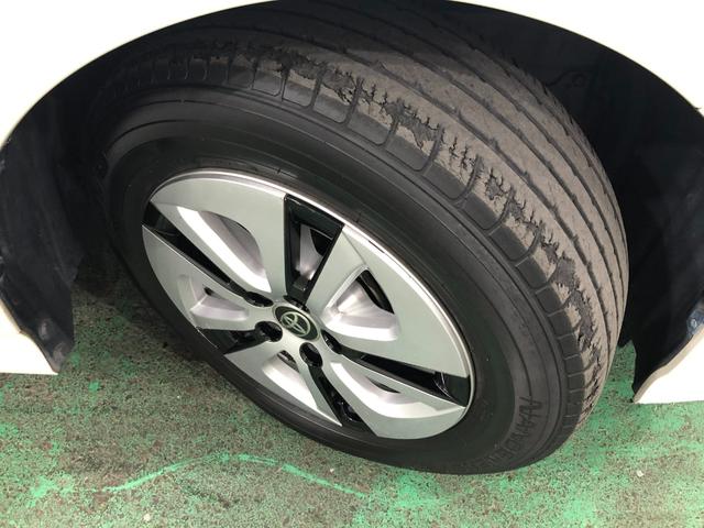 プリウスＡプレミアム　車検整備付／走行３７０７３キロ／フルセグナビ１年保証距離無制限　走行距離３７０７３キロ　フルセグナビ　バックカメラ　ブルートゥース　ドラレコ　純正マット　サイドエアバッグ　ＬＥＤヘッドランプ　シートヒーター　プッシュスタート　キーフリー（埼玉県）の中古車